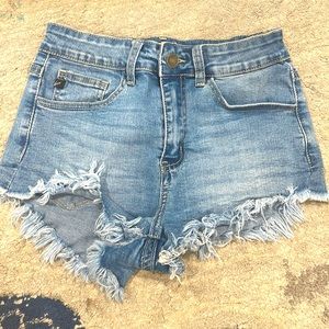 KanCan Mid Rise Light Denim Cutoff Jean Shorts Size 25/3